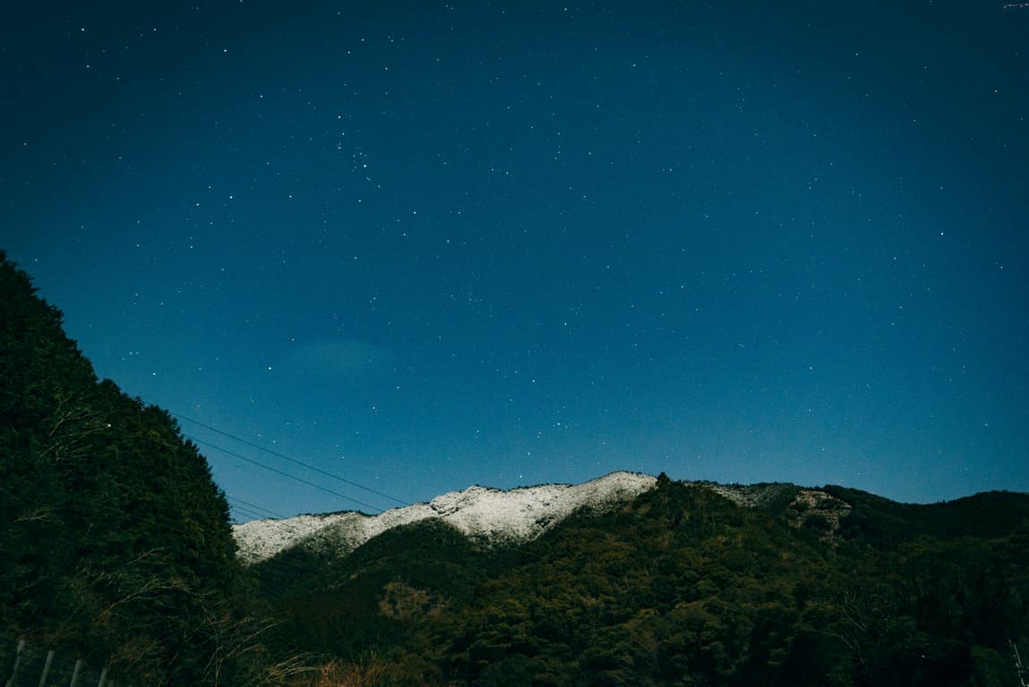 山に雪が積もっていたので撮ってみました [SONY A7S2]